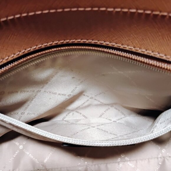 Michael Kors Jet Set Large Signature Logo Shoulder Bag - Picture 10 of 14